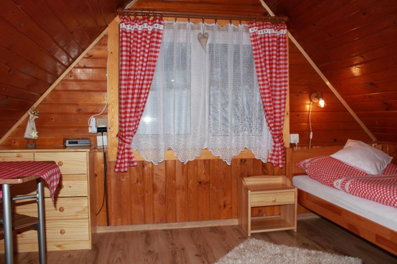 Holiday House Daniela Zdiar Exterior photo
